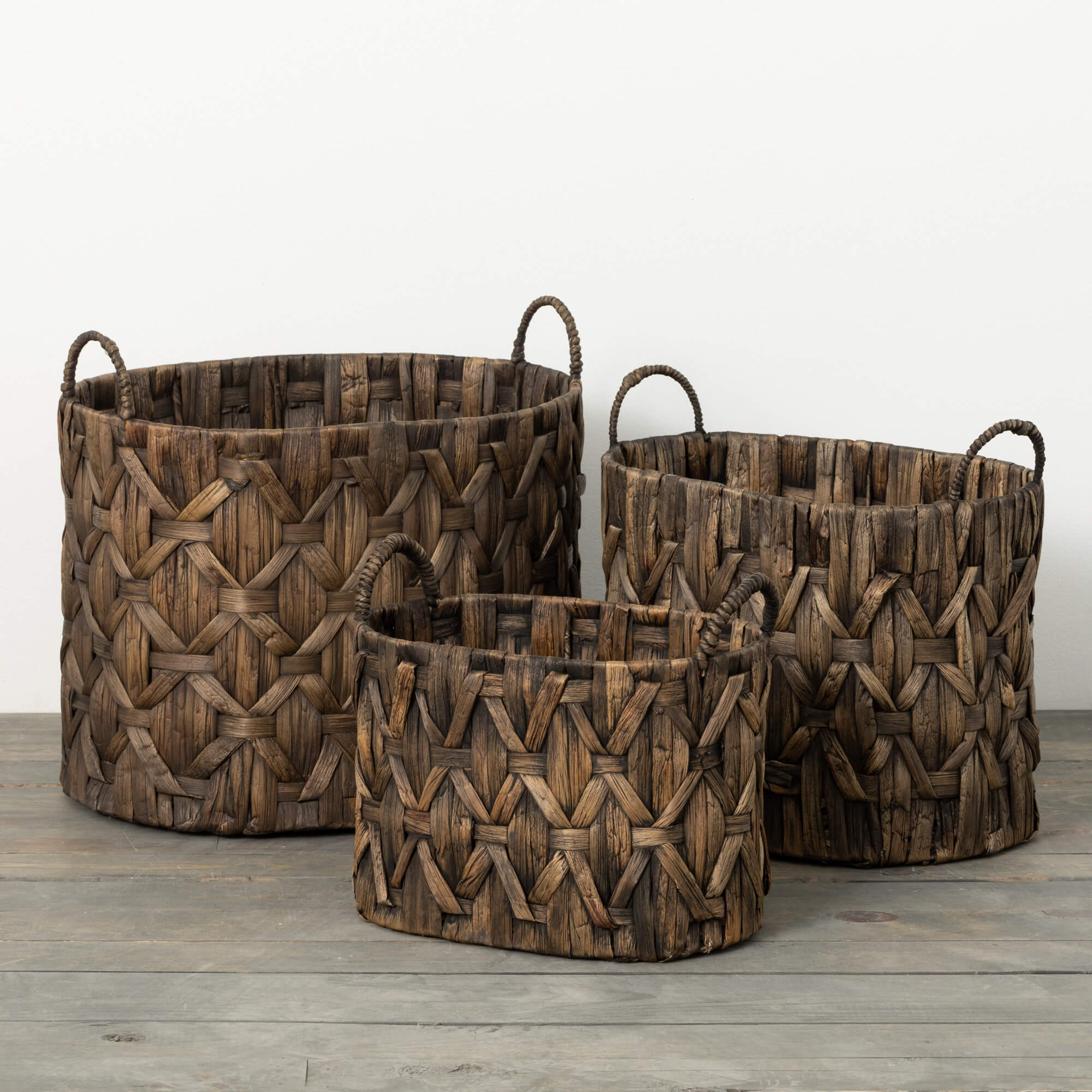 DARK BROWN WOVEN BASKET TRIO – Studio 9 Design Decor, LLC