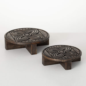 Risers with Medallion Pattern