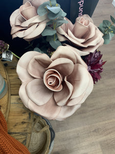 Foam Pink Rose