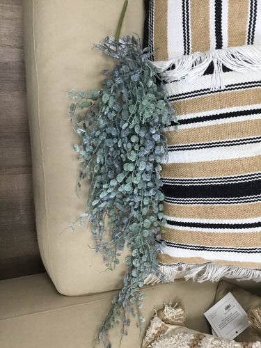 Hanging Necklace Fern